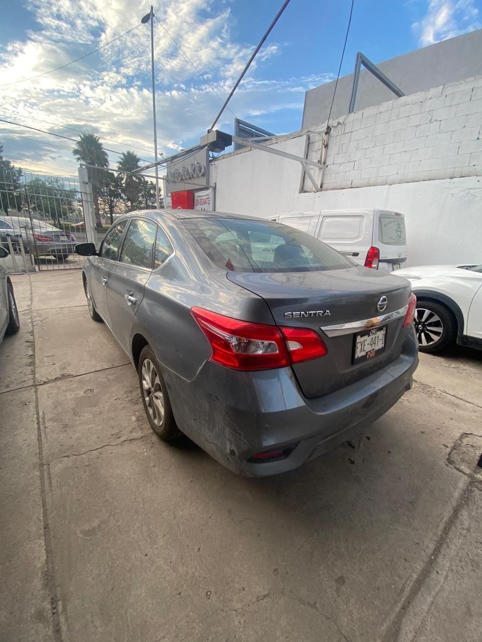 2018 Nissan SENTRA 4 PTS ADVANCE AAC F NIEBLA RA-16CVT