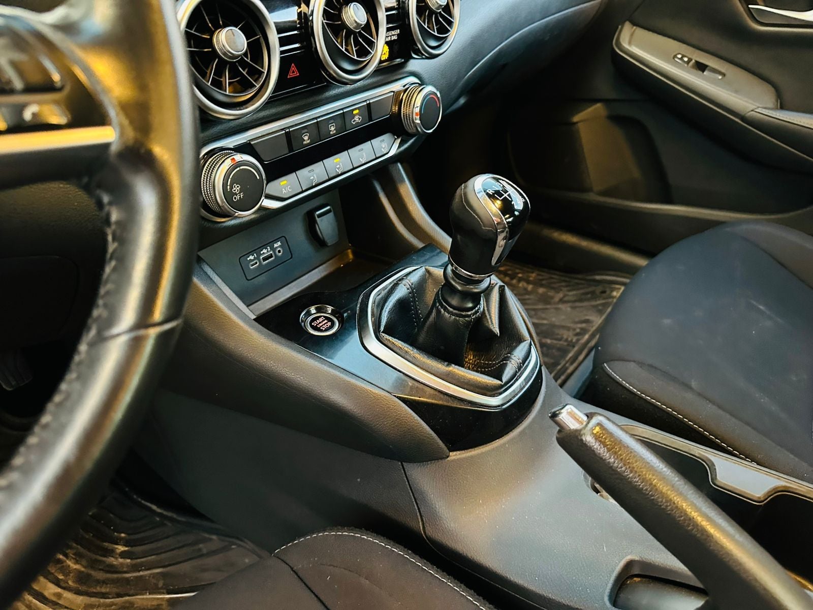 2022 Nissan SENTRA 4 PTS ADVANCE TA AAC F NIEBLA RA-16