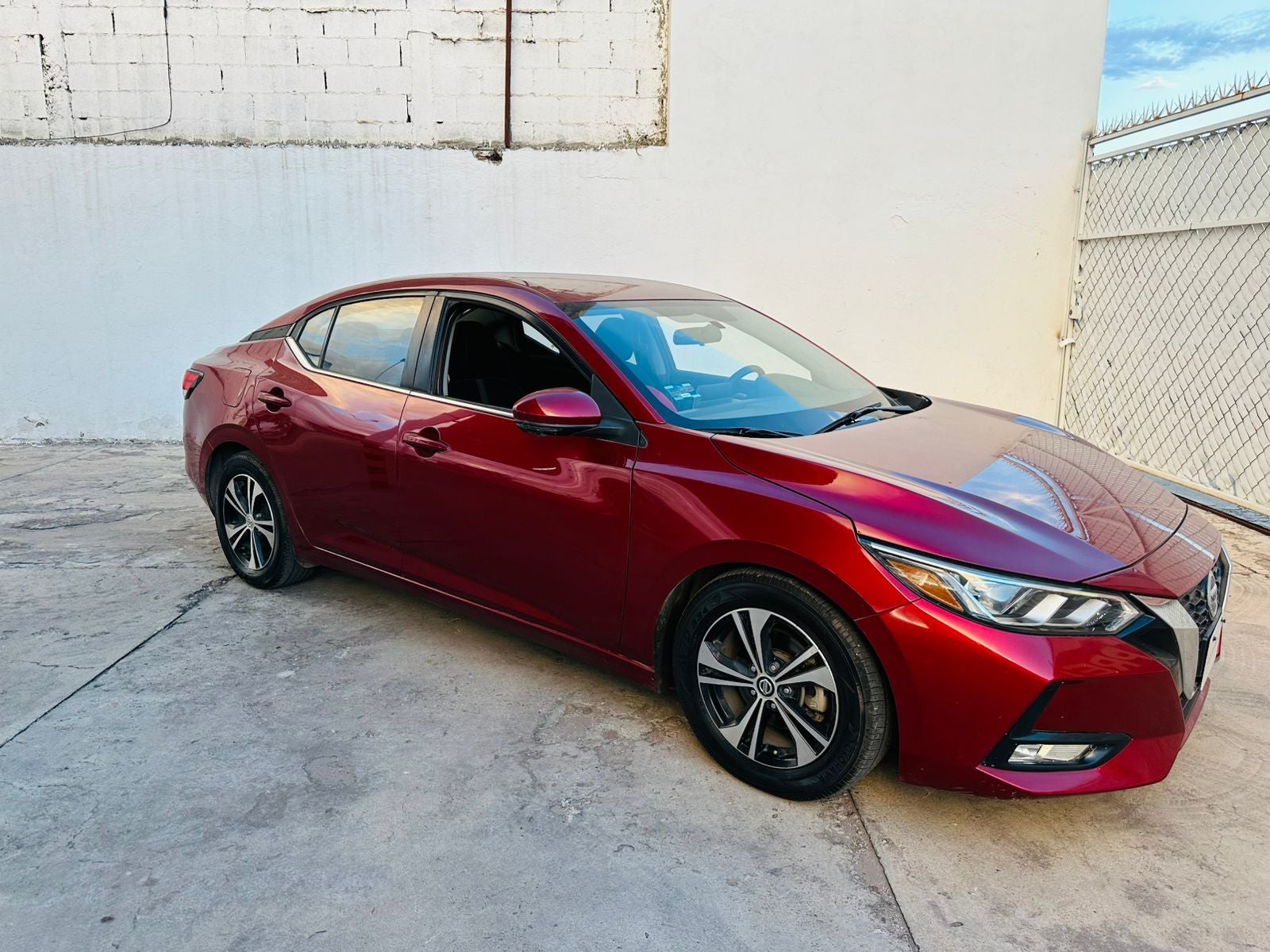 2022 Nissan SENTRA 4 PTS ADVANCE TA AAC F NIEBLA RA-16