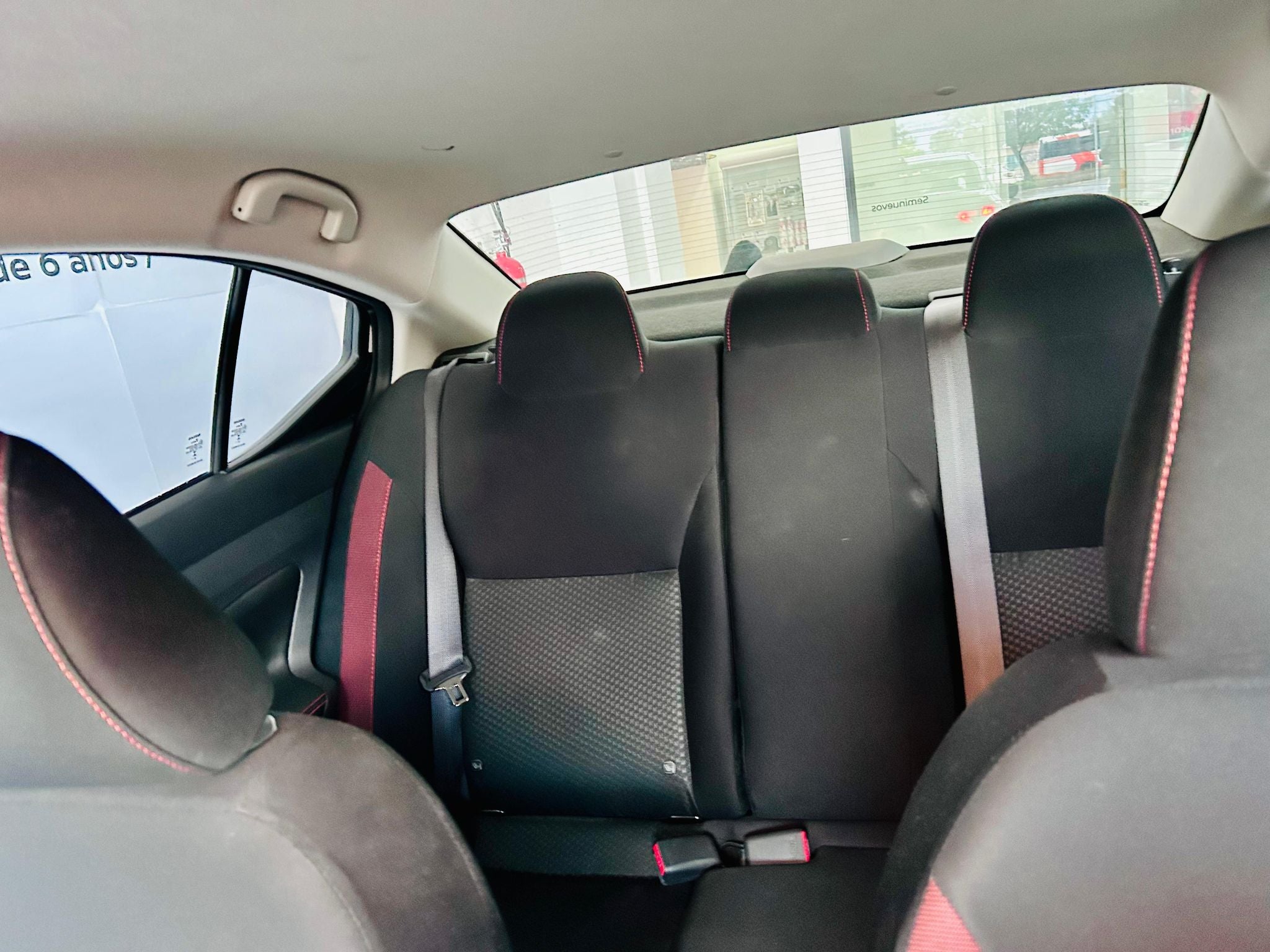 2024 Nissan VERSA 4P SR L41.6 AUT