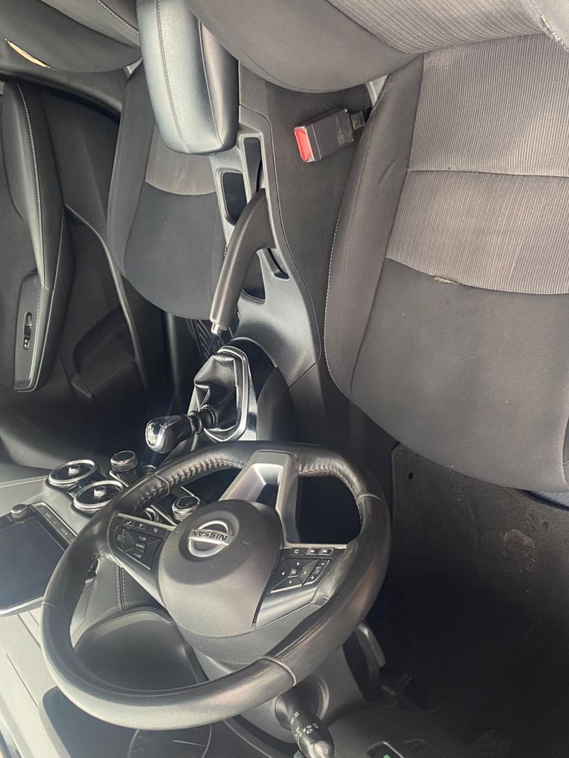 2024 Nissan VERSA 4P SENSE L41.6 AUT