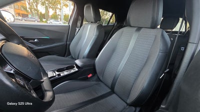 2023 PEUGEOT 2008 5 PTS ALLURE 12T 130 HP TA RA-17